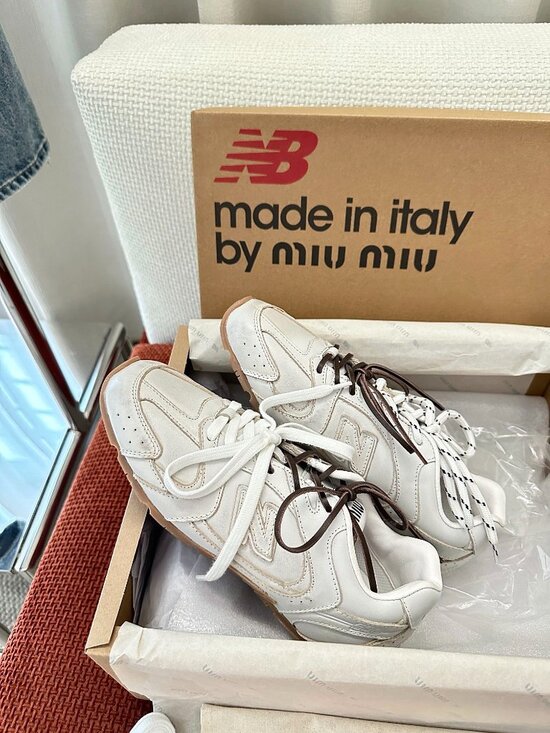 New Balance X Miu Miu 530 SL suede sneakers - Picture 6 of 9